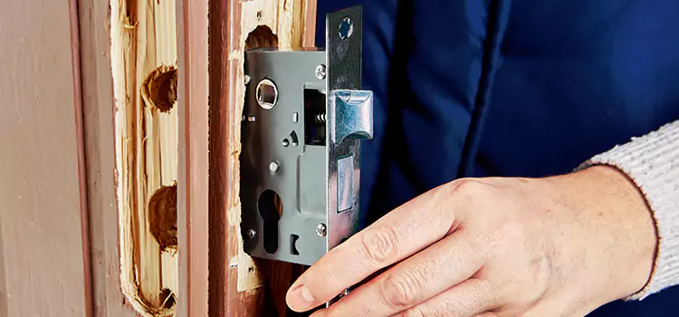 Garage Door Lock Replacement La Puente